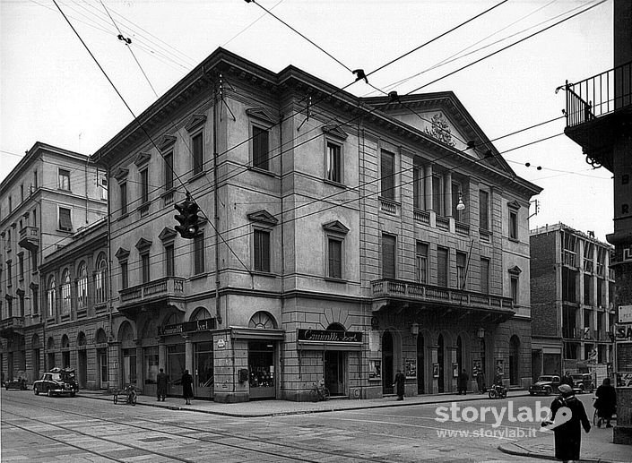 Teatro nuovo.jpg