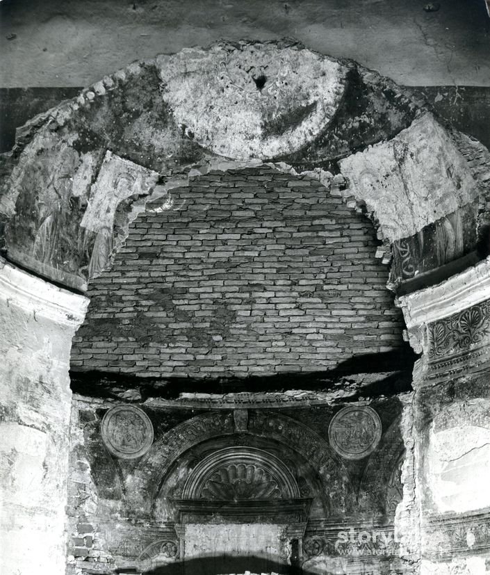Affreschi tra i mattoni, Sant'Agostino