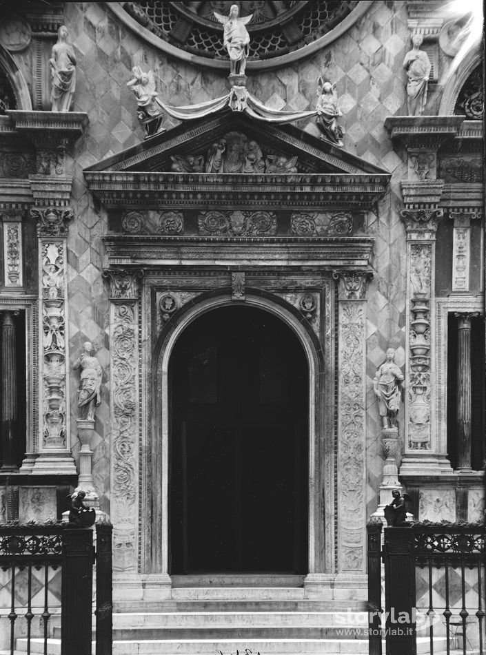 Ingresso della Cappella Colleoni