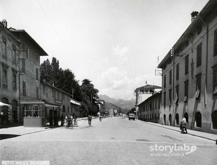 Via Frizzoni, Bergamo