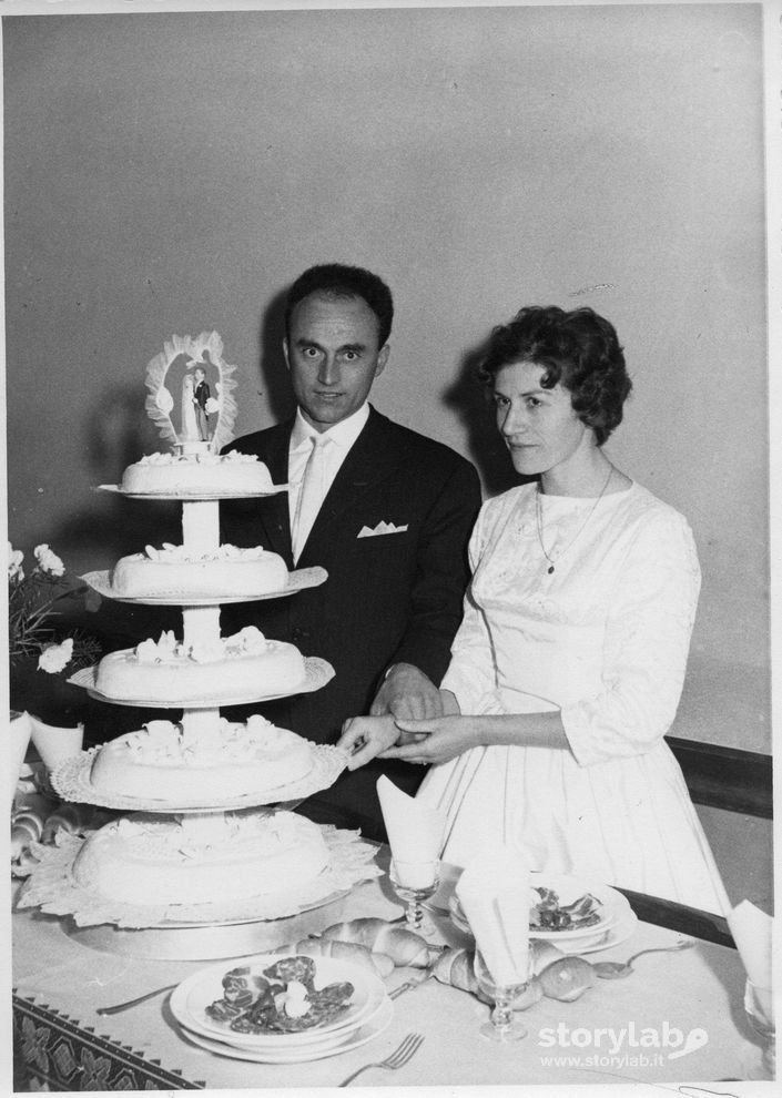 Il taglio della torta