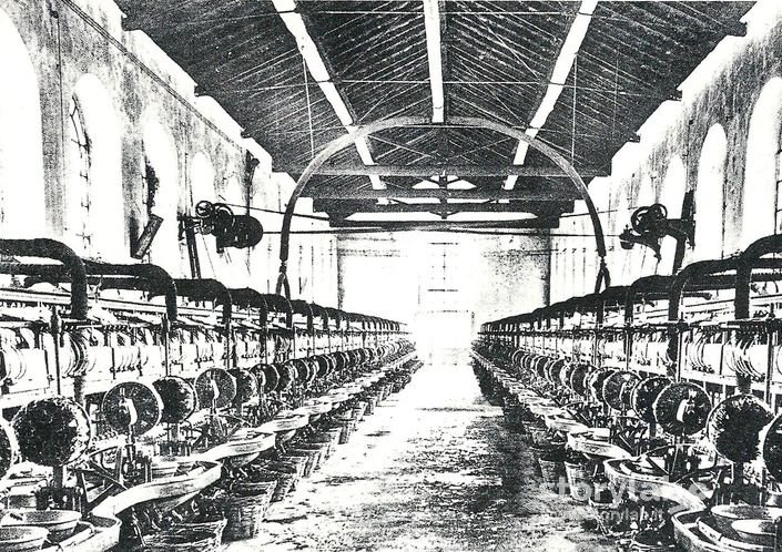 Sala Della Filatura Filanda Della Rasica(Rèsga) Anni 30