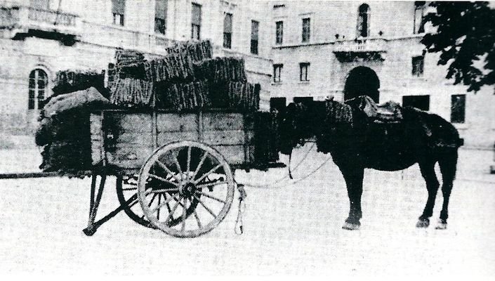 Carro Con Materiale Per Protezione Antiaerea 1942