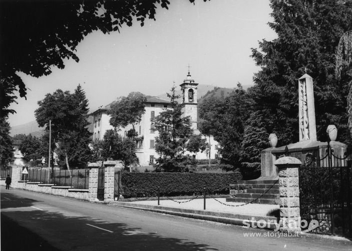 Monumento A Clusone