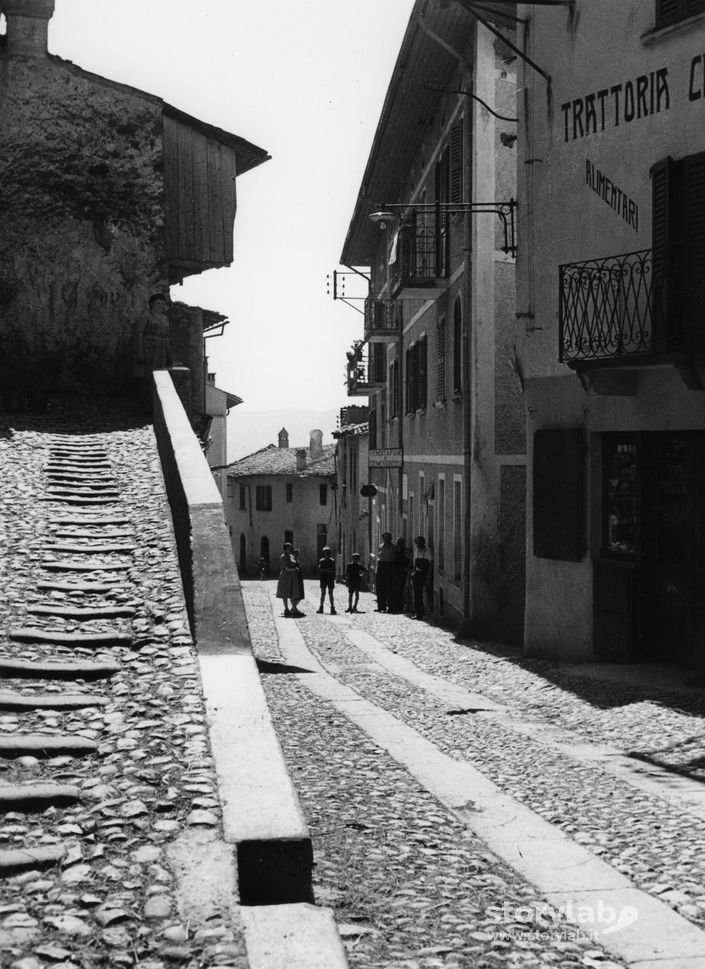 Passeggiando Per Vigolo