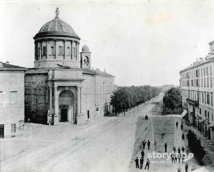 Santa Maria Immacolata Delle Grazie