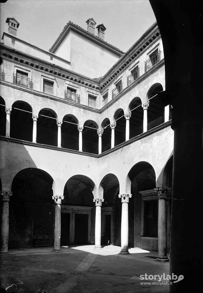 Interno Palazzo
