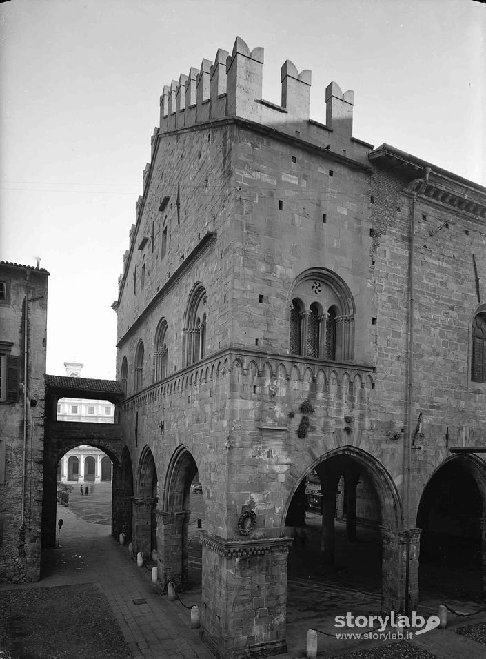 Palazzo Della Ragione