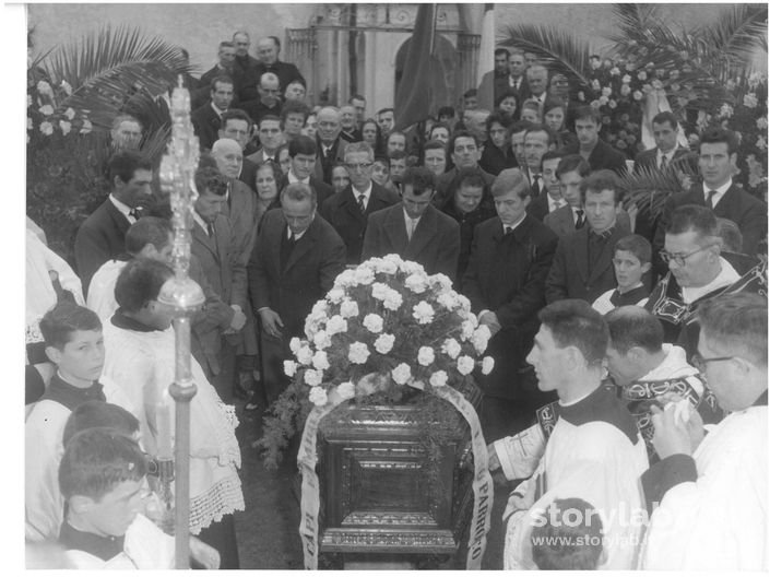 funerale di Don Michele Paganelli